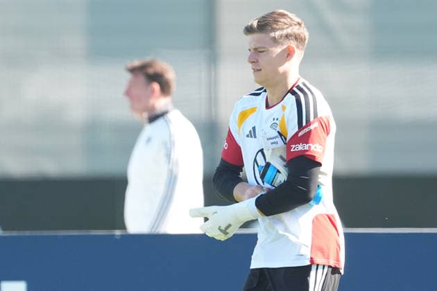 Torwart Goalie Finn Dahmen (Deutschland, Germany) - Herzo Base 23.09.2026: Deutsche Nationalmannschaft Nations League Abschlusstraining Home Ground, HerzoBase, World of Adidas, Herzogenaurach