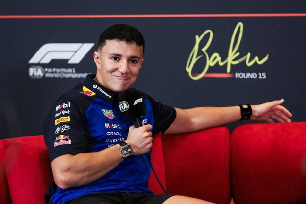 F1 - AZERBAIJAIN GRAND PRIX 2026 HADJAR Isack (fra), Red Bull Racing Ford RB22, portrait press conference, PK, Pressekonferenz during the 2026 Formula 1 Azerbaijan Grand Prix, 15th round of the 2026 Formula One World Championship, WM, Weltmeisterschaft from September 24 to 26, 2026 on the Baku City Circuit, in Baku, Azerbaijan - BakuAzerbaijan Copyright: xEricxAlonsox