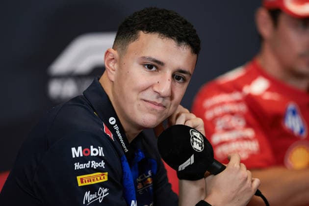 F1 - AZERBAIJAIN GRAND PRIX 2026 HADJAR Isack (fra), Red Bull Racing Ford RB22, portrait press conference, PK, Pressekonferenz during the 2026 Formula 1 Azerbaijan Grand Prix, 15th round of the 2026 Formula One World Championship, WM, Weltmeisterschaft from September 24 to 26, 2026 on the Baku City Circuit, in Baku, Azerbaijan - BakuAzerbaijan Copyright: xEricxAlonsox
