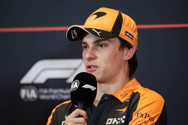 F1 - AZERBAIJAIN GRAND PRIX 2026 PIASTRI Oscar (aus), McLaren F1 Team MCL40, portrait press conference, PK, Pressekonferenz during the 2026 Formula 1 Azerbaijan Grand Prix, 15th round of the 2026 Formula One World Championship, WM, Weltmeisterschaft from September 24 to 26, 2026 on the Baku City Circuit, in Baku, Azerbaijan - BakuAzerbaijan Copyright: xEricxAlonsox