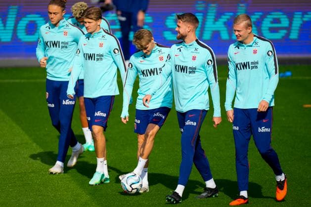 The Norwegian men s national soccer team trains at Ullevaal, Oslo, September 23, 2026. Training session with the Norwegian men s national soccer team at Ullevaal Stadium, in preparation for the Nations League matches against Denmark, Portugal, and Wales. Photo: Heiko Junge, NTB, Oslo, Norway. EDITORIAL USE ONLY. RESTRICTED USE FOR BETTING COMPANIES.  Copyright: xHeikoxJungex xNTBx