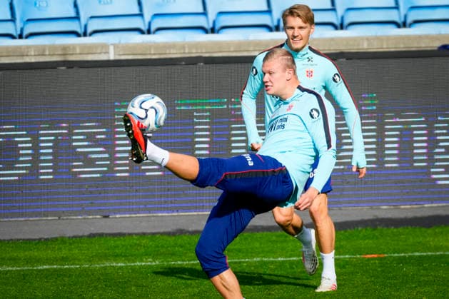 The Norwegian men s national soccer team trains at Ullevaal, Oslo, September 23, 2026. Training session with the Norwegian men s national soccer team at Ullevaal Stadium, in preparation for the Nations League matches against Denmark, Portugal, and Wales. Photo by Heiko Junge, NTB, Oslo, Norway. EDITORIAL USE ONLY. RESTRICTED USE FOR BETTING COMPANIES.  Copyright: xHeikoxJungex xNTBx