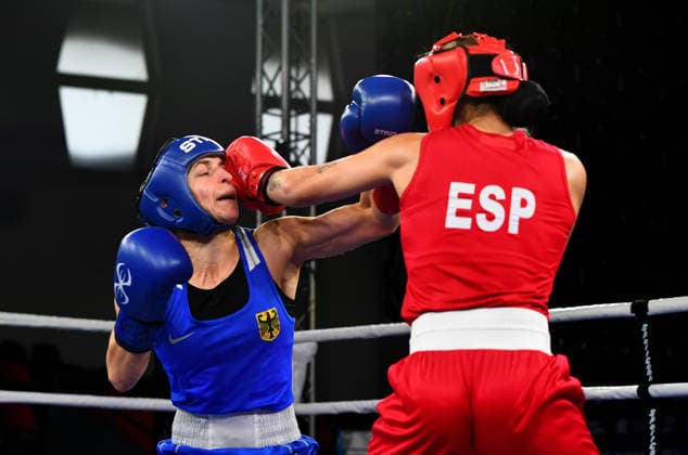 Boxen, EM in Sofia 2026 European Boxing Elite Championships in Sofia Laura Fuertes Fernandez of Spain (Red) and Maxi Kolotzer of Germany compete in the Women s 51kg semi-final boxing bout at the 2026 European Boxing Elite Championships at Asics Arena in Sofia, Bulgaria on September 23,2026. Sofia Bulgaria  Copyright: xMatrixxImagesx xVassilxDonevx