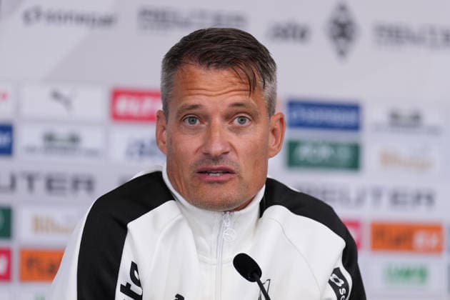 23.09.2026, xydrx, Fußball, Pressekonferenz Borussia Mönchengladbach, Offizielle Trainervorstellung im ista-Borussia-Park, Saison 2026 2027: Alexander Blessin (Cheftrainer Borussia Moenchengladbach) DFB regulations prohibit any use of photographs as image sequences and or quasi-video. Copyright: HMBxMedia YannisxDreimann