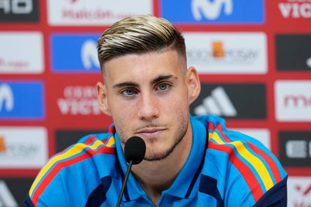 September 23, 2026, Las Rozas, Madrid, Spain: Roberto Fernandez attends his press conference, PK, Pressekonferenz ahead of the UEFA Nations League 2026 27 matches against Croatia, England and Czech Republic on September 23, 2026, in Las Rozas, Madrid, Spain. Las Rozas Spain - ZUMAa181 20260923_zaa_a181_001 Copyright: xDennisxAgyemanx