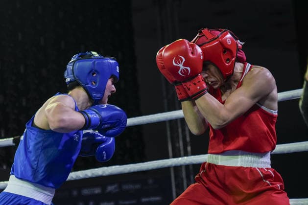 2026 European Boxing Championships SOFIA, BULGARIA - SEPTEMBER 23: Turkish boxer Gizem Ozer (red) competes against Barbora Maxova of the Czech Republic (blue) during their women s 60kg bout at the 2026 European Boxing Championships held at Asics Arena in Sofia, Bulgaria on September 23, 2026. Osmancan Gurdogan Anadolu Sofia Bulgaria. Editorial use only. Please get in touch for any other usage.  Copyright: x2026xAnadoluxOsmancanxGurdoganx