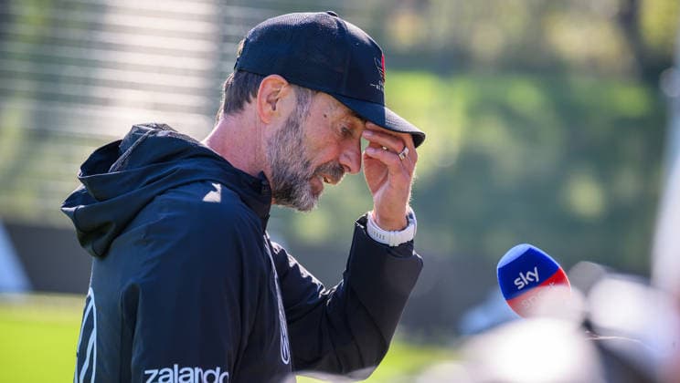 23.09.2026 - Fussball - DFB Deutscher Fussball Bund - Nationalmannschaft Nationalteam Deutschland - Training - - xwoxzix - Jürgen Klopp ( Bundestrainer Deutschland ) in spontanem Interview Mediengespräch