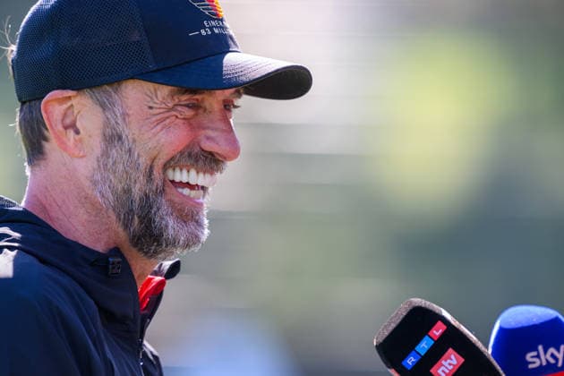 23.09.2026 - Fussball - DFB Deutscher Fussball Bund - Nationalmannschaft Nationalteam Deutschland - Training - - xwoxzix - Jürgen Klopp ( Bundestrainer Deutschland ) in spontanem Interview Mediengespräch