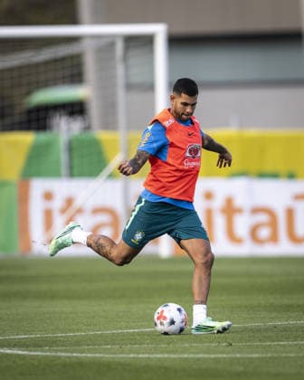 BRISBANE, AUSTRALIA, SEPTEMBER 23: Bruno Guimaraes of Brazil during a Brazilian national team, Nationalteam (Seleção Brasileira) training session at the Ballymore Stadium Annex in Brisbane, Australia. (Photo by Ricardo Noigueira Sports Press Photo) Copyright: xRicardoxNogueira SportsxPressxPhotox Sportspressphoto_SPR237556