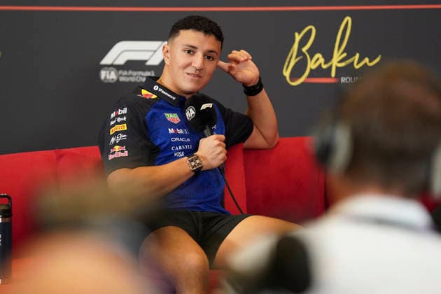 FORMULA 1 AZERBAIJAN GRAND PRIX 2026 Isack Hadjar (FRA) 6 Red Bull Racing in a press conference, PK, Pressekonferenz during the Formula 1 Qatar Airways Azerbaijan Grand Prix 2026, Round 15 of the 2026 Formula 1 World Championship, WM, Weltmeisterschaft from 24th - 26th September 2026 at the Baku City Circuit, Baku, Azerbaijan. Credit: Robbie Hoad Every Second Media Editorial use only. All images are copyright Every Second Media Limited. No images may be reproduced without prior permission. Copyright: xIMAGO EveryxSecondxMediax ESM-2183-0031 RobbiexHoadx xEveryxSecondxMediax