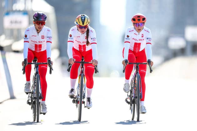 2026 UCI Road World Championships Picture by Vaughn Ridley SWpix.com - 23 09 2026 - Cycling - 2026 UCI Road World Championships - MontrÃ al, Canada - Training Practice - (Left) Kasia Niewiadoma (Poland) Copyright: x xSWpix.comx(t axPhotographyxHubxLtd)xVaughnxRidley SWpix.comx SWP-3521-1829