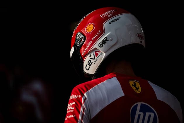 F1 - AZERBAIJAIN GRAND PRIX 2026 Scuderia Ferrari mechanic, mecanicien, mechanics during the 2026 Formula 1 Azerbaijan Grand Prix, 15th round of the 2026 Formula One World Championship, WM, Weltmeisterschaft from September 24 to 26, 2026 on the Baku City Circuit, in Baku, Azerbaijan - BakuAzerbaijan  Copyright: xEricxAlonsox