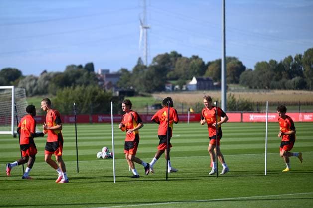Belgium U21, U 21 Media Activities 23 09 2026 TUBIZE, BELGIUM - SEPTEMBER 23 : Van De Perre Kamiel midfielder of Belgium U21, Smets Matte defender of Belgium U21 pictured during a training session of the Belgium Under 21 on September 23, 2026 in Tubize, Belgium, 23 09 2026 Tubize Belgium  Copyright: xVincentxKalutx