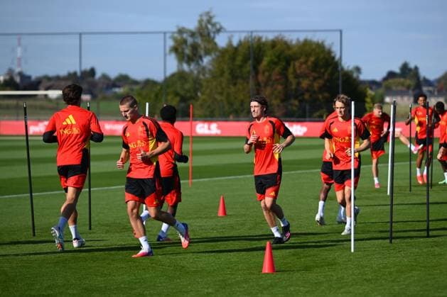 Belgium U21, U 21 Media Activities 23 09 2026 TUBIZE, BELGIUM - SEPTEMBER 23 : Vermant Romeo forward of Belgium, De Roeve Denzel defender of Belgium U21 pictured during a training session of the Belgium Under 21 on September 23, 2026 in Tubize, Belgium, 23 09 2026 Tubize Belgium  Copyright: xVincentxKalutx