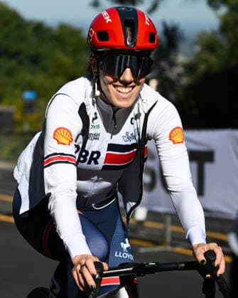 2026 UCI Road World Championships Picture by Zac Williams SWpix.com - 23 09 2026 - Cycling - 2026 UCI Road World Championships - MontrÃ al, Canada - Training Practice - Anna Henderson (Great Britain) Copyright: x xSWpix.comx(t axPhotographyxHubxLtd)xZacxWilliams SWpix.comx SWP-3521-1857