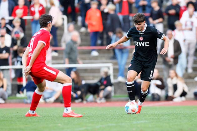 Fußball Testspiel SV Schermbeck - Rot-Weiss Essen am 23.09.2026 In der Volksbank-Arena in Schermbeck Jaka Cuber Potocnik ( Rot-Weiss Essen )