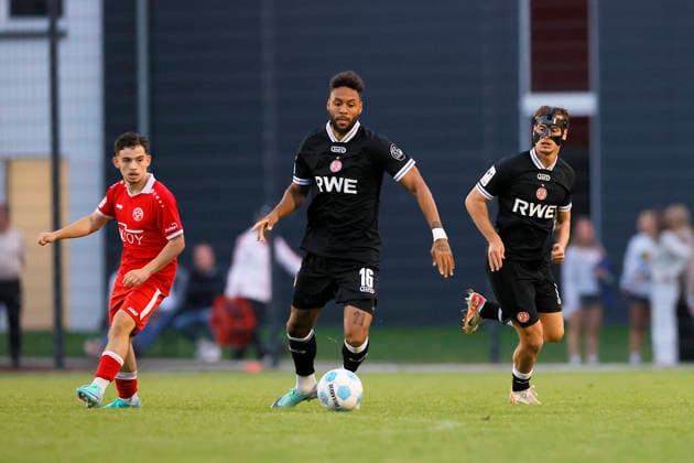 Fußball Testspiel SV Schermbeck - Rot-Weiss Essen am 23.09.2026 In der Volksbank-Arena in Schermbeck Ruben Reisig ( Rot-Weiss Essen )