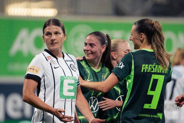 Deutschland: Fussball UEFA Women s Europa Cup 2026 2027, 2. Qualifikationsrunde, Hinspiel - VfL Wolfsburg vs SK Sturm Graz - AOK Stadion (Wolfsburg): Tor und Torjubel zum Smilla Vallotto (VfL Wolfsburg Women, 14) Lara PraÅ¡nikar Lara Prasnikar (VfL Wolfsburg Women, 9) Copyright: xAymanxAlahmedx
