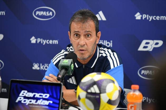 Costa Rica national team, Nationalteam press conference, PK, Pressekonferenz 2026 2027 Concacaf Nations League A Costa Rica National Team coach Fernando Batista, during the press conference previous to the match to be played between the National Teams of Costa Rica and Curacao. 2026 2027 Concacaf Nations League League A, Group A. 23.09.26. FCRF - Plycem Sports Complex, Alajuela, Costa Rica. Photo Jose Campos PMEimages Alajuela Alajuela Costa Rica Copyright: xJosexCamposx xPMEimagesx