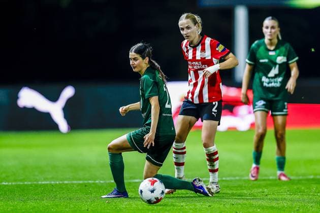 EINDHOVEN , 23-09-2026 , Ten Cate stadium De Herdgang , season 2026 2027 , UEFA Women™s Europa Cup , football , match between PSV and Fortuna Hjorring , picture shows PSV player Sara Thrige , Fortuna Hjorring player Signe Carstens PSV - Fortuna Hjorring  x207464102x Copyright: