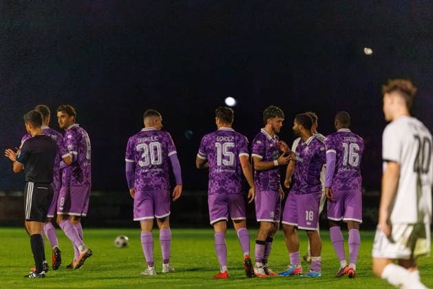 Team (FC Ingolstadt 04) Tor zum 0 : 2 beim Spiel zwischen TSV Landsberg v FC Ingolstadt 04, Fussball, Herren, Toto-Pokal, 2026 2027, Viertelfinale am 23.09.2026 in Landsberg am Lech, Sportpark. Bayern Deutschland
