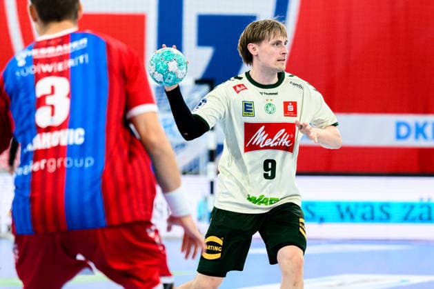 Bietigheim: HBL - 26 27 - DHB-Pokal - SG BBM Bietigheim - GWD Minden Morten Hempel Jensen (Minden) Bietigheim-Bissingen Egetrans Arena Baden-Württemberg Deutschland