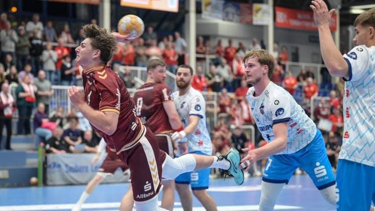 Essen: Tusem Essen - 1. VfL Potsdam ** NUR FÜR REDAKTIONELLE ZWECKE ** EDITORIAL USE ONLY **<p>Im Spiel Tusem Essen (rot) gegen 1. VfL Potsdam (weiss) am Mittwoch, den 23. September 2026, in der Sporthalle Am Hallo in Essen. Deutschland NRW Essen Copyright: UwexErnst