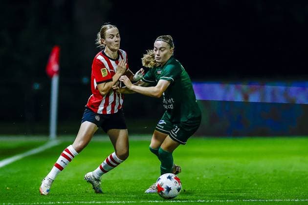 EINDHOVEN , 23-09-2026 , Ten Cate stadium De Herdgang , season 2026 2027 , UEFA Women™s Europa Cup , football , match between PSV and Fortuna Hjorring , picture shows PSV player Sara Thrige , Fortuna Hjorring player Olivia Krogsgaard Mikkelsen PSV - Fortuna Hjorring  x207464882x Copyright: