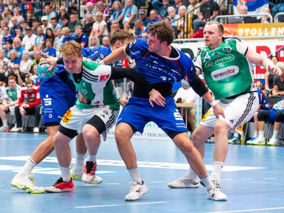 Jonathan Edvardsson (TSV Hannover-Burgdorf 26), Merlin Fuss (HBW Balingen-Weilstetten 13), HBW Balingen-Weilstetten vs. TSV Hannover-Burgdorf, Handball, DHB-Pokal, 2. Runde, Saison 2026 2027, 23.09.2026, HBW Balingen-Weilstetten vs. TSV Hannover-Burgdorf, Handball, DHB-Pokal, 2. Runde, Saison 2026 2027, 23.09.2026 Balingen Copyright: xEibner-Pressefoto FlorianxSchustx EP_FSU