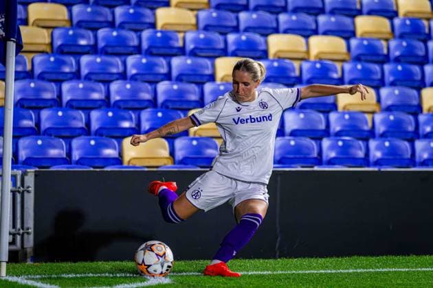 SOCCER - WCL, Chelsea vs A.Wien LONDON,ENGLAND,23.SEP.26 - SOCCER - UEFA Women s Champions League, Chelsea FC vs FK Austria Wien. Image shows Elisa Pfattner (A.Wien).  GEPAxpictures xKevinxHackner