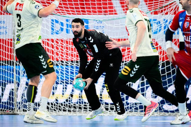 Bietigheim: HBL - 26 27 - DHB-Pokal - SG BBM Bietigheim - GWD Minden Tibor Ivanisevic (Minden) Bietigheim-Bissingen Egetrans Arena Baden-Württemberg Deutschland