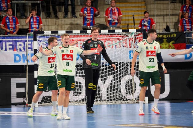 23.09.2026, Deutschland, Bietigheim, Handball DHB-Pokal, Saison 2026 2027 SG BBM Bietigheim vs. GWD Minden, Jubel Minden
