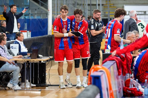 23.09.2026, Deutschland, Bietigheim, Handball DHB-Pokal, Saison 2026 2027 SG BBM Bietigheim vs. GWD Minden, v.l. Nikola Vlahovic (BBM), Maxim Orlov (BBM)
