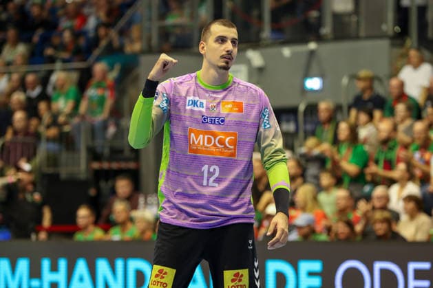 23.09.2026, xgox, Handball - DHB Pokal 2. Runde SC Magdeburg - HSG Wetzlar emspor, v.l. Matej Mandic (Magdeburg, 12) Jubelt ueber gehaltenen Ball, abgewehrt, gehalten, Torhueter Magdeburg