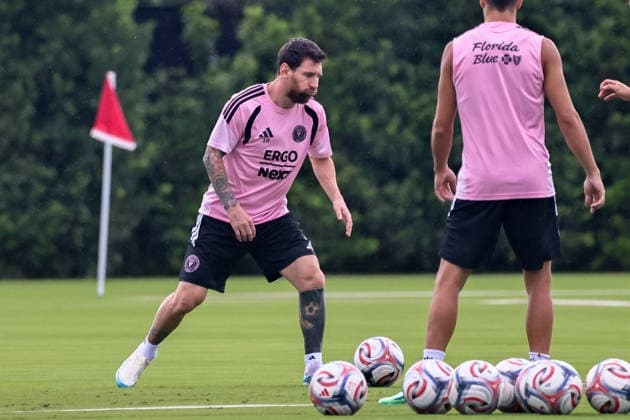 September 23, 2026, Fort Lauderdale, Florida, USA: LIONEL MESSI (10) of Inter Miami CF is seen during an Inter Miami Training Session ahead of a MLS, Fussball Herren, USA game against Columbus Crew. Soccer 2026: Inter Miami FC Training  - ZUMAa257 20260923_zsp_a257_003 Copyright: xChrisxArjoonx
