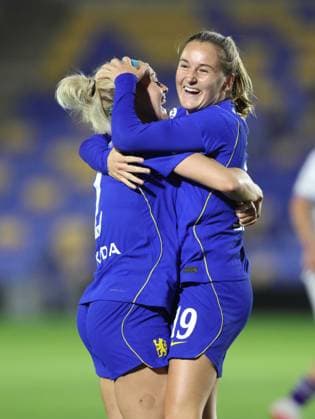 UEFA Women’s Champions League - Chelsea Women v Austria Wien Women LONDON, ENGLAND, SEPTEMBER 23: GOAL 1-0, Wieke Kaptein of Chelsea Women goal celebration with Ellie Carpenter of Chelsea Women after scoring a goal to put Chelsea Women 1-0 ahead during The UEFA Women’s Champions League, League Phase match between Chelsea Women v Austria Wien Women at Cherry Red Records Stadium, London, England, on September 23. (Photo by Daniel Weir) London Cherry Red Records Stadium England Copyright: xDanielxWeir SportsxPressxPhotox Sportspressphoto_SPR238353