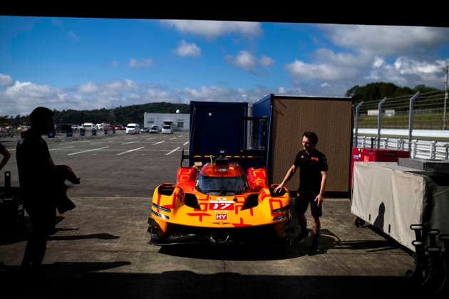 FIA WEC - 6 HOURS OF FUJI 2026 17 DERANI Pipo (bra), JAUBERT Mathys (fra), LOTTERER Andrà (ger), Genesis Magma Racing, Genesis GMR-001 17, Hypercar, scrutineering, verifications techniques, during the 6 Hours of Fuji 2026, 6th round of the 2026 FIA World Endurance Championship, from September 25 to 27, 2026 on the Fuji Speedway in Oyama, Shizuoka, Japan - OyamaJapan Copyright: xFabrizioxBoldonix