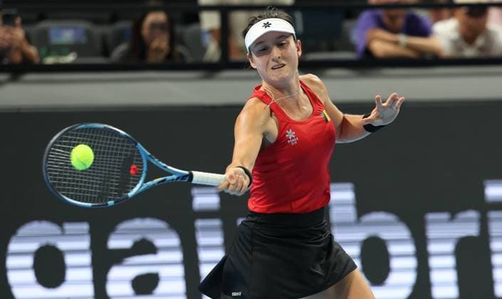 Belgian Jana Otzipka pictured during a tennis match between Ukrainian Kalinina and Belgian Otzipka, the first rubber in the tie between Belgium and Ukraine in the Quarter Finals of the Billie King Cup tournament, on Thursday 24 September 2026 in Shenzhen, China. VIRGINIExLEFOUR  x187638288x
