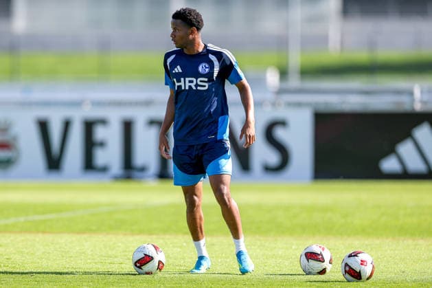 23.09.2026, Fussball, Training des FC Schalke 04. Aboubacar Sylla Gelsenkirchen Trainingsgelände FC Schalke 04 NRW Deutschland xRHR-FOTO YYx Copyright: RHR-FOTOx RHR-FOTO YY