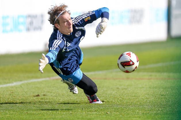 23.09.2026, Fussball, Training des FC Schalke 04. Torwart Max Weiland (FC Schalke 04 U23) Gelsenkirchen Trainingsgelände FC Schalke 04 NRW Deutschland xRHR-FOTO YYx Copyright: RHR-FOTOx RHR-FOTO YY