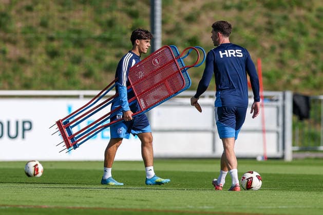 23.09.2026, Fussball, Training des FC Schalke 04. Edion Gashi (U23 Schalke) Gelsenkirchen Trainingsgelände FC Schalke 04 NRW Deutschland xRHR-FOTO YYx Copyright: RHR-FOTOx RHR-FOTO YY