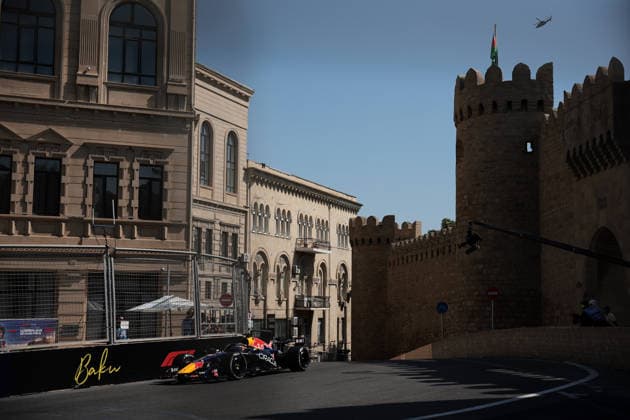 F1 - AZERBAIJAIN GRAND PRIX 2026 03 VERSTAPPEN Max (nld), Red Bull Racing Ford RB22, action during the 2026 Formula 1 Azerbaijan Grand Prix, 15th round of the 2026 Formula One World Championship, WM, Weltmeisterschaft from September 24 to 26, 2026 on the Baku City Circuit, in Baku, Azerbaijan - BakuAzerbaijan  Copyright: xDPPIx