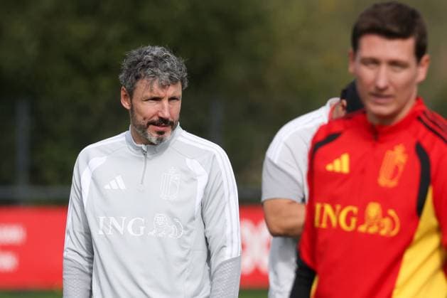 Belgium s head coach Mark van Bommel pictured during a training session of the Red Devils, the Belgian national soccer team, at the national training center in Tubize, Thursday 24 September 2026. The team is preparing for their game against Italy tomorrow in the UEFA Nations League competition. BRUNOxFAHY  x187668407x