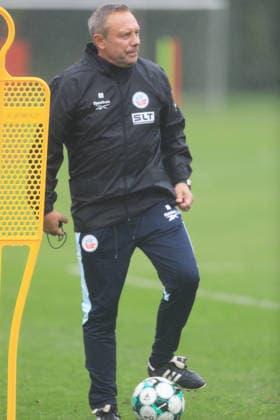 FC Hansa Rostock neue Trainer Rostock, 24.09.2026, Fußball 3.Liga FC Hansa Rostock Vorstellung vom neuen Trainer AndrÃ Breitenreiter beim ersten Training Rostock Ostseestadion Mecklenburg-Vorpommern Deutschland