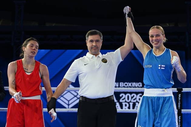 RECORD DATE NOT STATED 2026 European Boxing Elite Championship Sofia SOFIA, BULGARIA SEPTEMBER 24: Lenka Bernardova (Red) of the Czech Republic in action against Pihla Kaivo-oja (Blue) of Finland during their Elite Women s 54kg Semifinal match at the 2026 European Boxing Elite Championships at the Asics Arena Sports Hall in Sofia, Bulgaria, on September 24, 2026. Sofia Bulgaria  Copyright: xArturxWidakx originalFilename:widak-2026euro260924_npVzF.jpg
