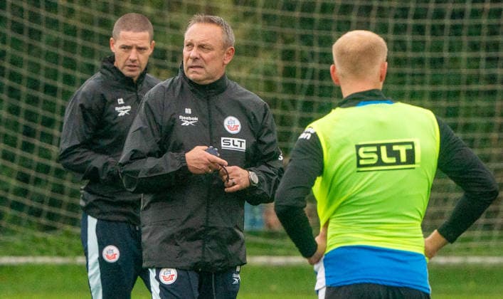 24.09.2026, Fußball, Herren, 3. Liga 2026 27, FC Hansa Rostock, Training, Vorstellung Trainer Andre Breitenreiter Hansa Rostocks neuer Trainer Andre Breitenreiter (Mitte Rostock Ostseestadion Mecklenburg-Vorpommern Deutschland