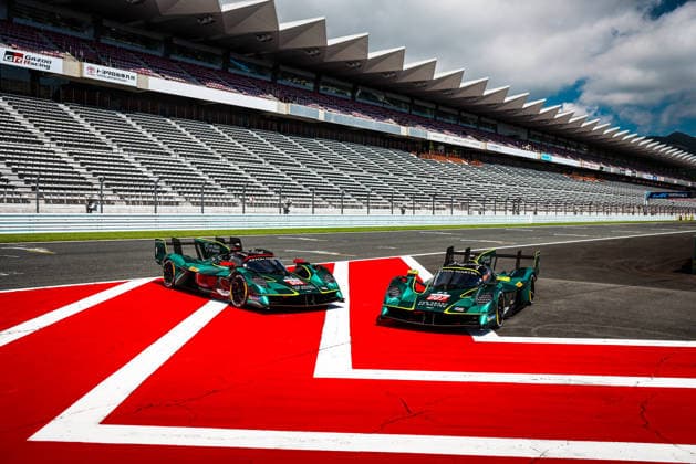 FIA WEC - 6 HOURS OF FUJI 2026 007 GAMBLE Tom (gbr), TINCKNELL Harry (gbr), 007 GAMBLE Tom (gbr), TINCKNELL Harry (gbr), Aston Martin THOR Team, Aston Martin Valkyrie 007, Hypercar, action 009 RIBERAS Alex (spa), SORENSEN Marco (dnk), Aston Martin THOR Team, Aston Martin Valkyrie 009, Hypercar, action during the 6 Hours of Fuji 2026, 6th round of the 2026 FIA World Endurance Championship, from September 25 to 27, 2026 on the Fuji Speedway in Oyama, Shizuoka, Japan - OyamaJapan  Copyright: xANTONINxVINCENTx