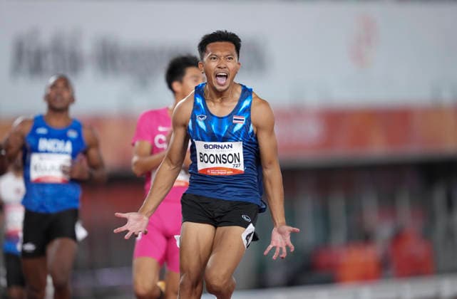 (260924) -- NAGOYA, Sept. 24, 2026 -- Puripol Boonson of Thailand reacts during the men s 100m round 1 heat 1 of Athletics at the 20th Asian Games Aichi-Nagoya 2026 in Nagoya, Japan, Sept. 24, 2026. ) (SP)JAPAN-NAGOYA-ASIAN GAMES-ATHLETICS-MEN S 100M LuixSiuxWai 