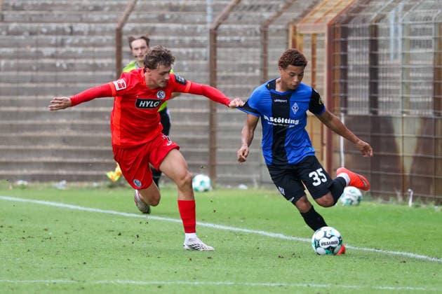 Djayson Mendes (SV Waldhof Mannheim, 35), Maurice Krattenmacher (SV 07 Elversberg, 7) beim Zweikampf Fussball: Testspiel, SV Waldhof Mannheim vs. SV 07 Elversberg am 24.09.2026 in Mannheim (Seppl-Herberger-Stadion), Deutschland Mannheim Seppl-Herberger-Stadion Deutschland Copyright: xFranzxReindelx