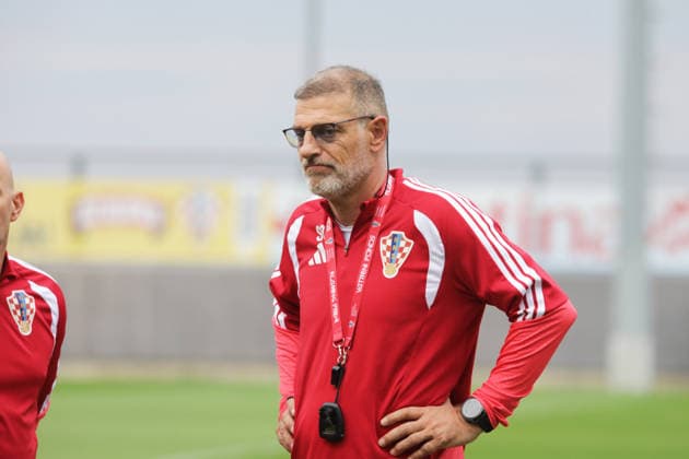 Croatia National Football Team: Training and press conference, PK, Pressekonferenz Head Coach of Croatia Slaven Bilic during training session of Croatia national football team on September 24, 2026 in Rijeka, Croatia.  GoranxKovacic PIXSELL